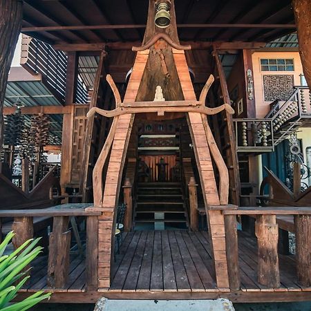 Suankaew​ Art​ Hostel​ 촌부리 외부 사진